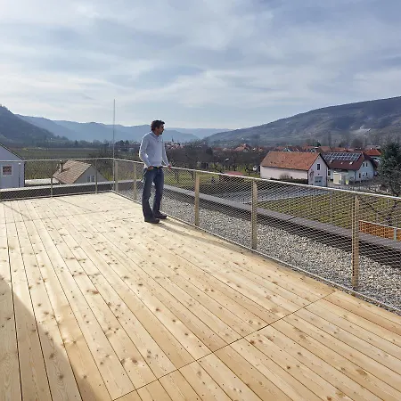 Weinlodge Siedler 3* מאוטרן